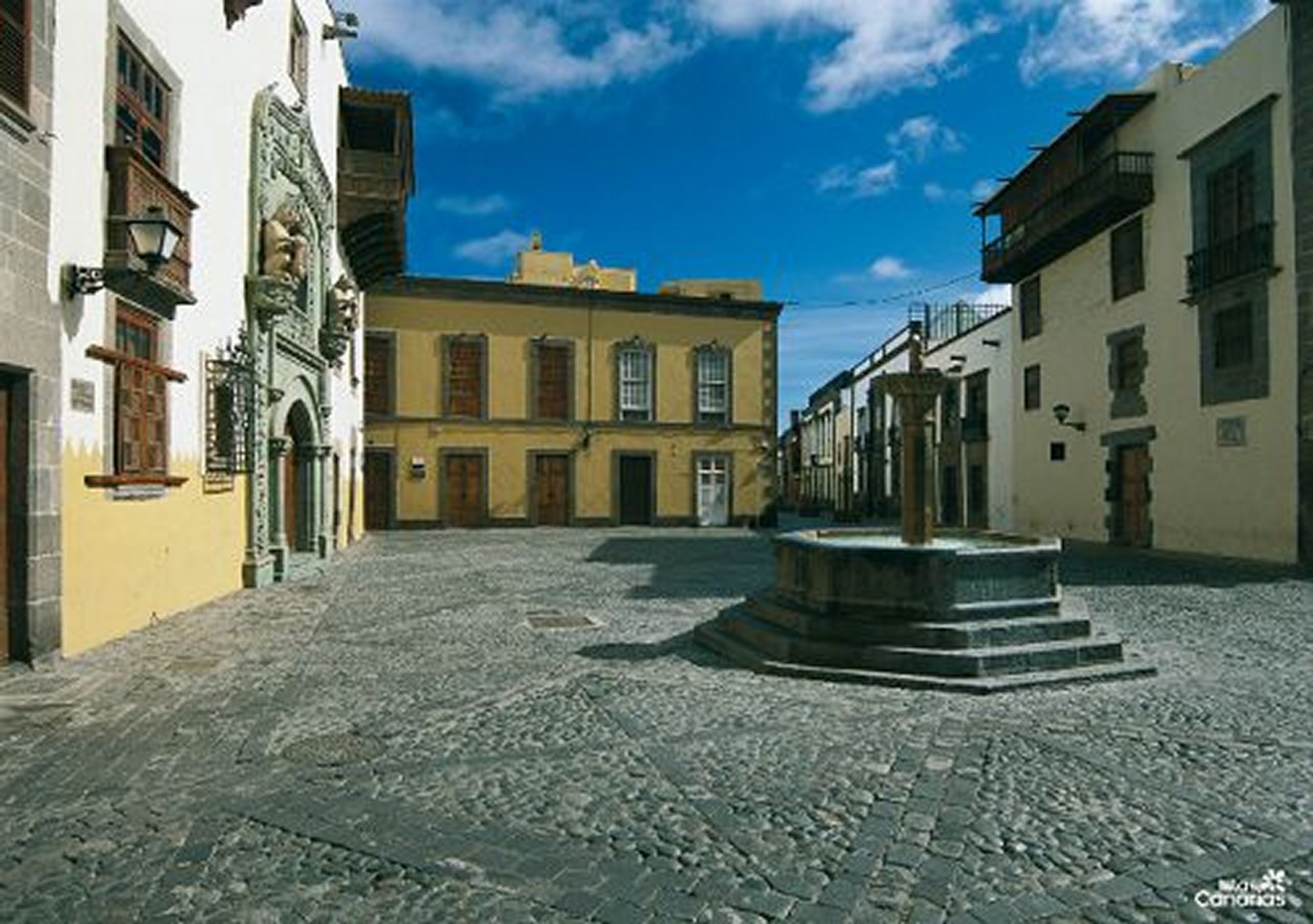 reservar tours guiados al Casco Histórico de la Vegueta y Cristóbal Colón en Las Palmas de Gran Canaria